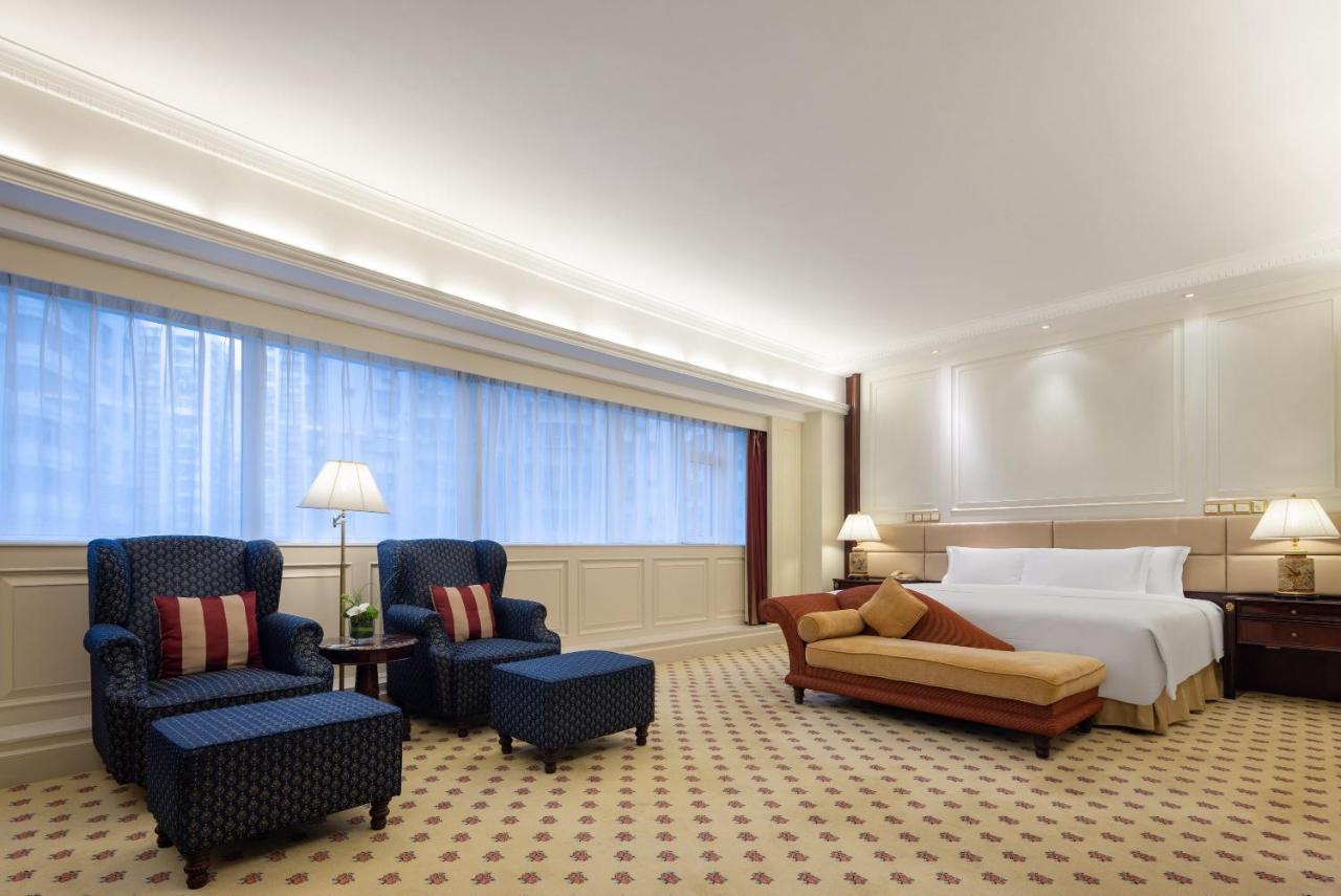 Crowne Plaza Hotel & Suites Landmark Shenzhen By Ihg - Nearby Luohu Border, Indoor Heated Swimming Pool, Complimentary Welcome Drink 외부 사진