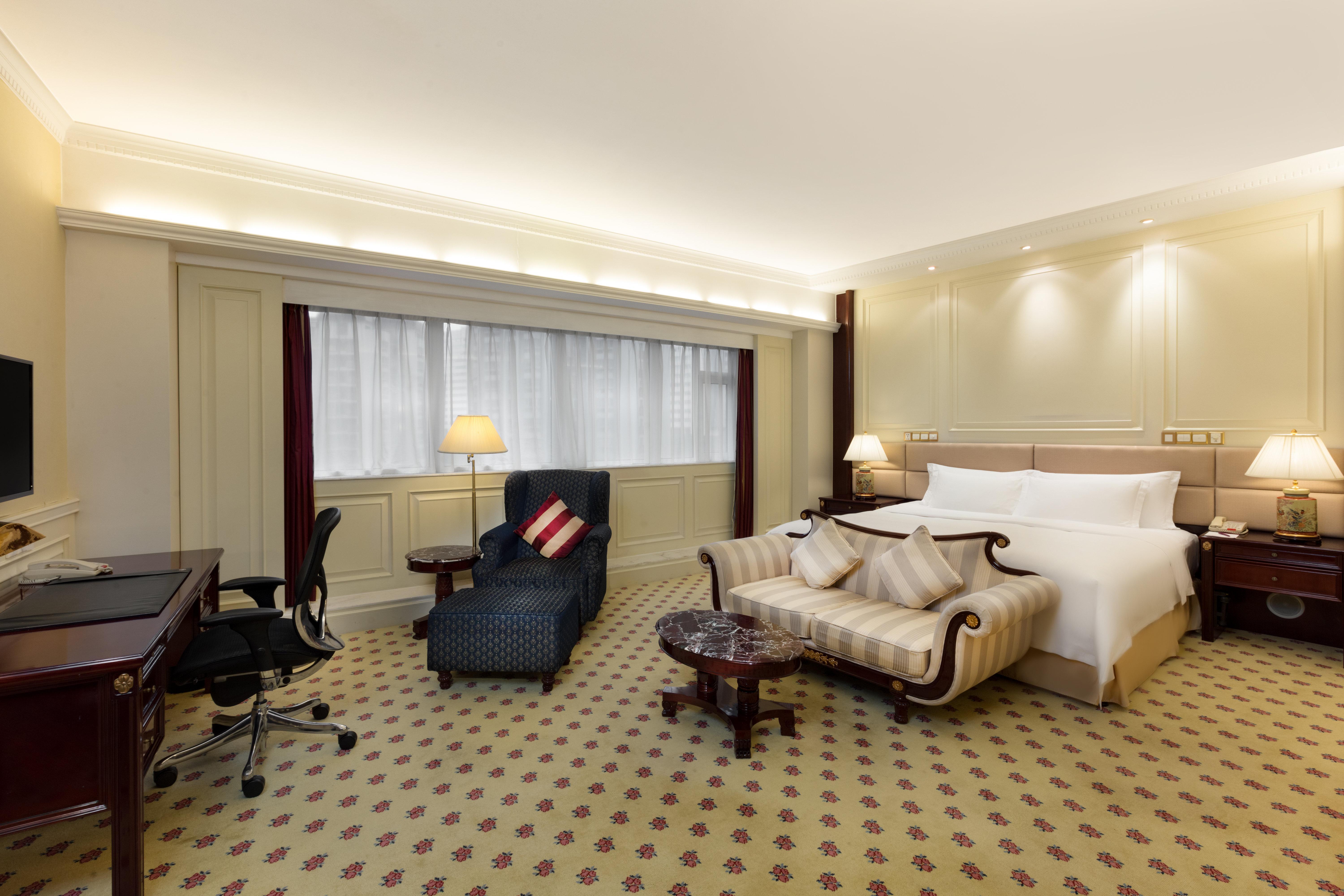 Crowne Plaza Hotel & Suites Landmark Shenzhen By Ihg - Nearby Luohu Border, Indoor Heated Swimming Pool, Complimentary Welcome Drink 외부 사진
