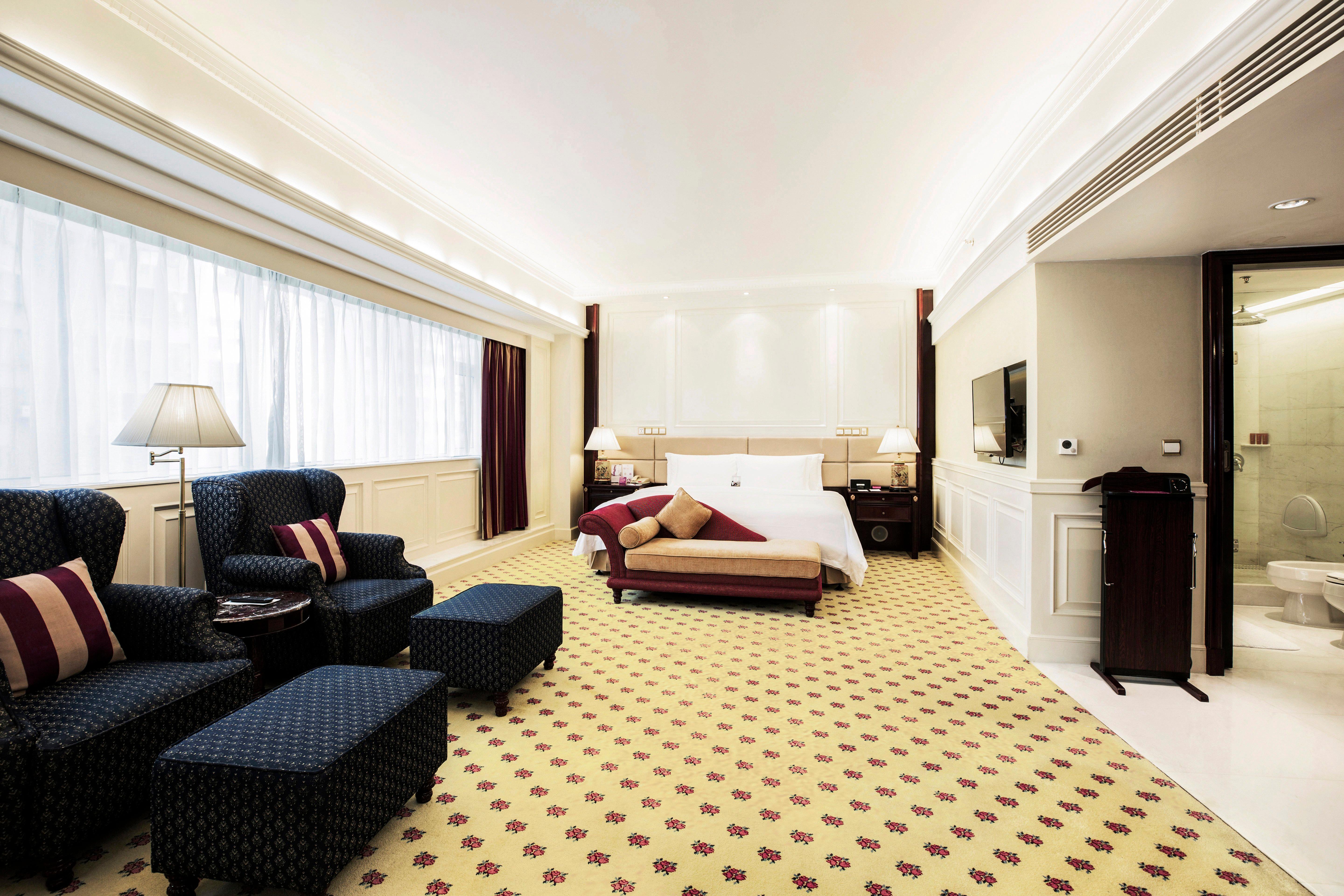 Crowne Plaza Hotel & Suites Landmark Shenzhen By Ihg - Nearby Luohu Border, Indoor Heated Swimming Pool, Complimentary Welcome Drink 외부 사진